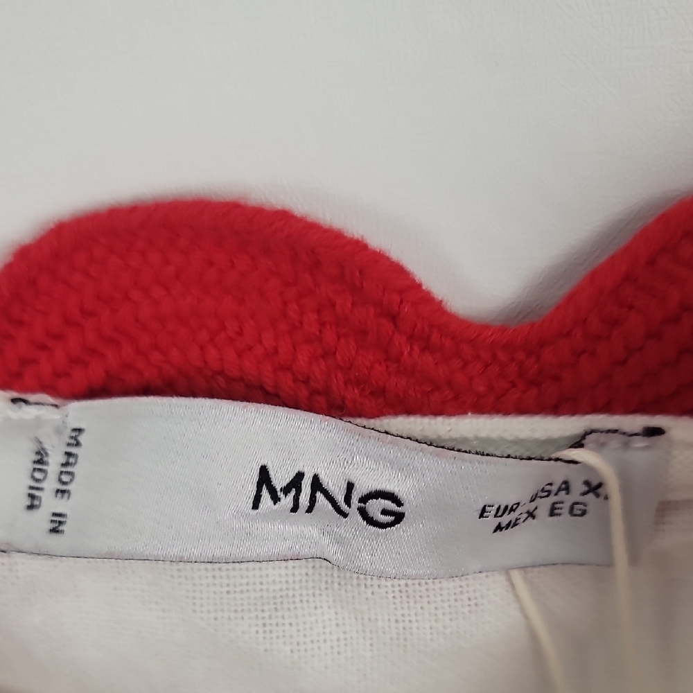Mango Red and White Scalloped Tank Top - Picture 2 of 6